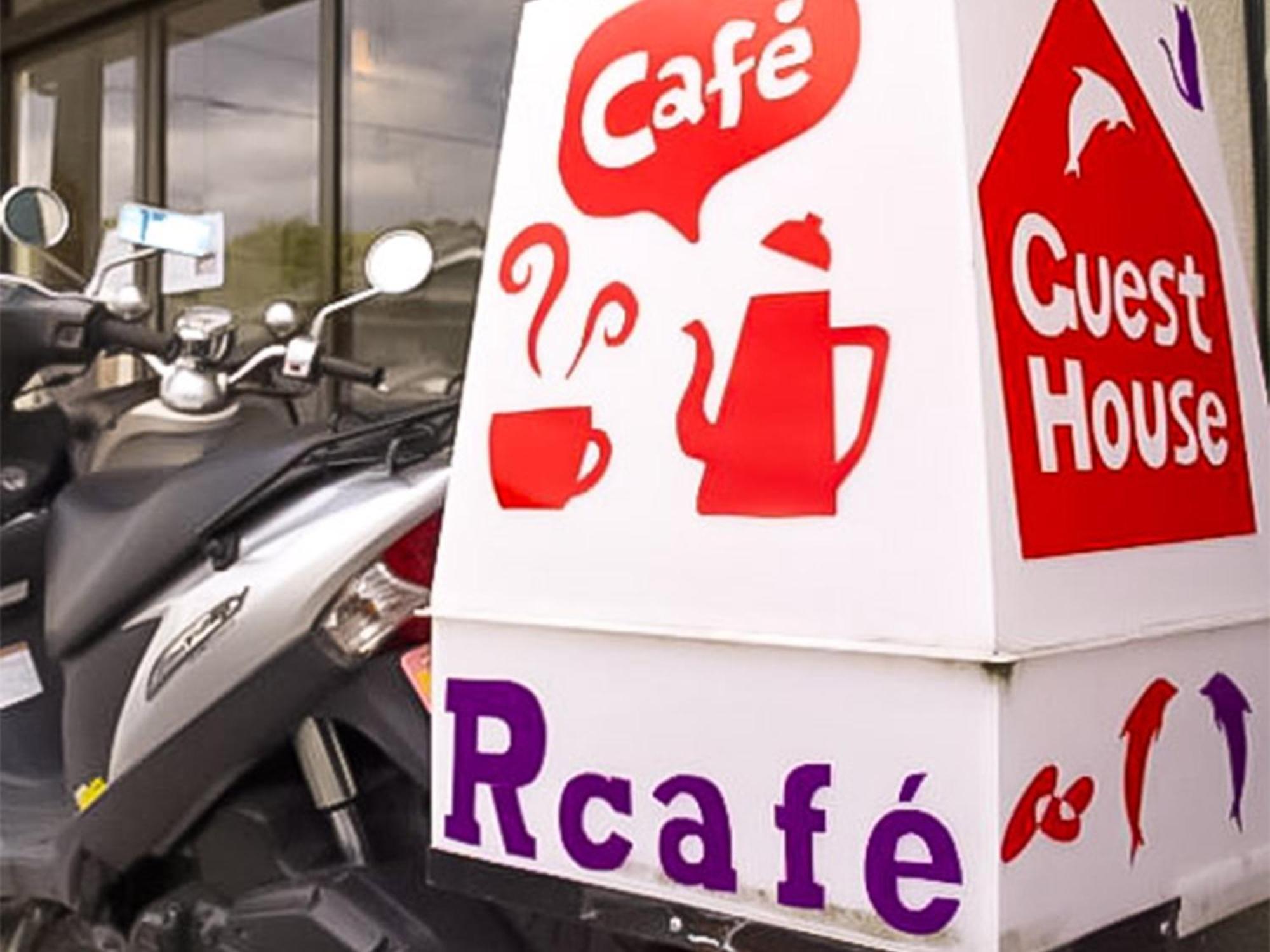 מלון Kamitondacho Guest Cafe Kuchikumano מראה חיצוני תמונה